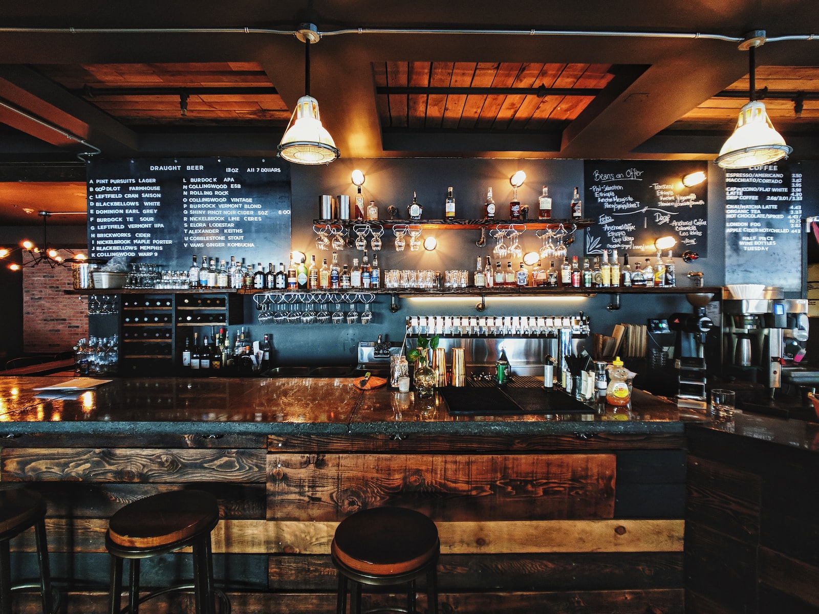 Cozy Bar